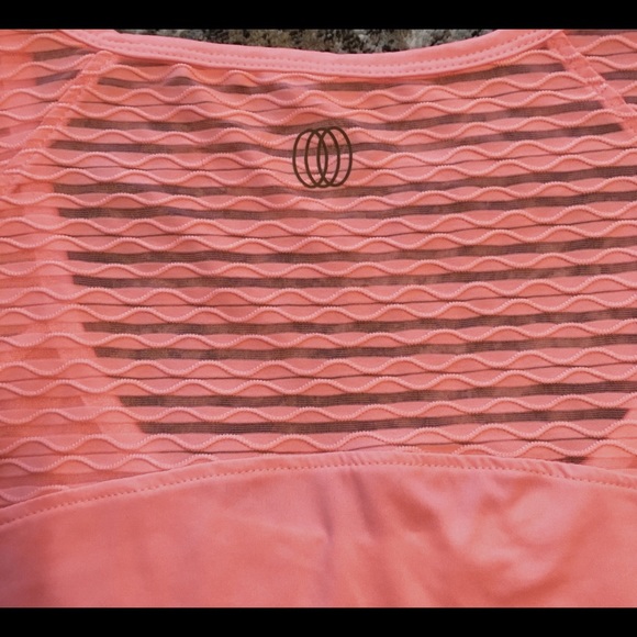 NWT Balance Collection Shirt - Picture 3 of 9